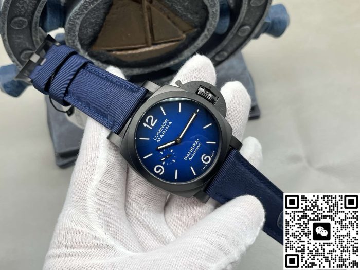 Replica Panerai Luminor PAM02319 VS Factory Date display - Image 3