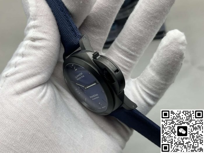 Replica Panerai Luminor PAM02319 VS Factory Date display - Image 8