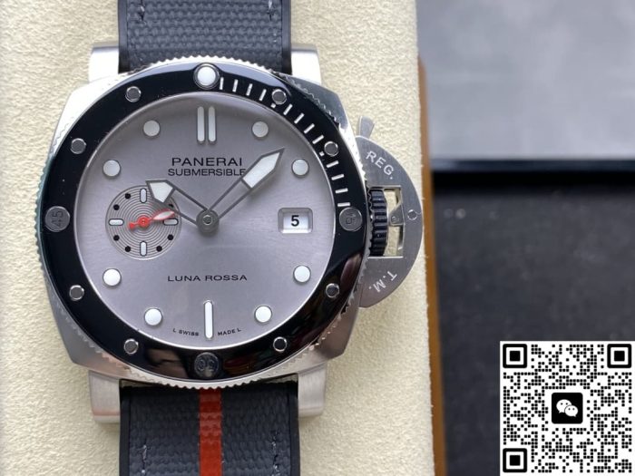 Replica Panerai Submersible PAM01681 VS Factory Ceramic bezel - Image 2