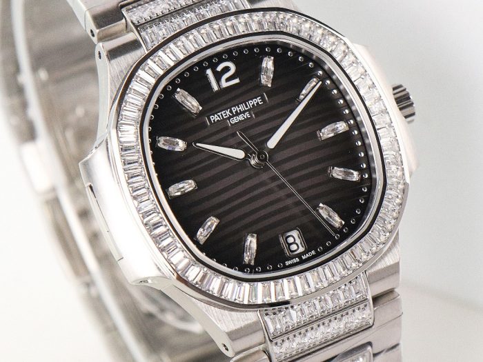 Replica Patek Philippe Nautilus 7014-1G-001 GR Factory Charcoal grey dial - Image 3