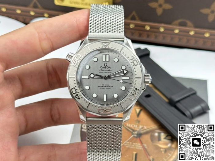 Replica Omega Seamaster 210.30.42.20.06.002 VS Factory Stainless Steel - Image 2
