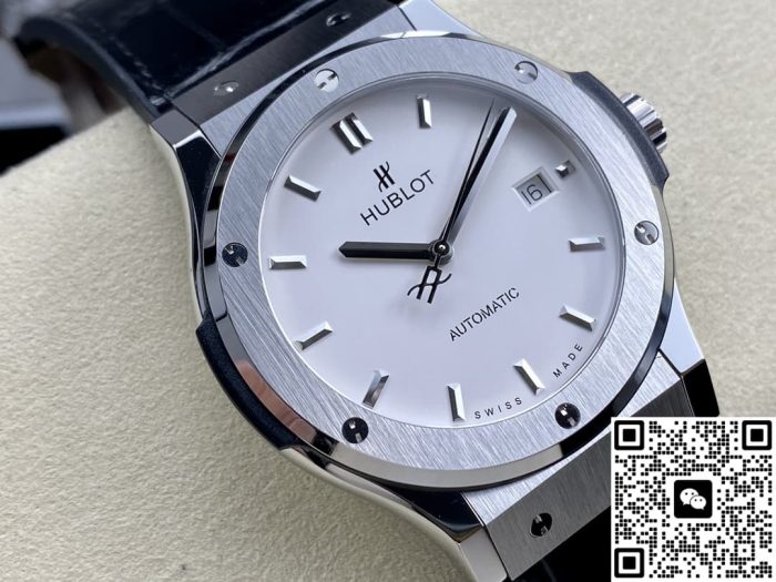 Replica Hublot Classic Fusion 511.NX.2611.LR HB Factory Titanium - Image 3