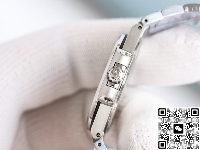 Replica Patek Philippe Nautilus 7010-1G-013 GR Factory Folding clasp - Image 5