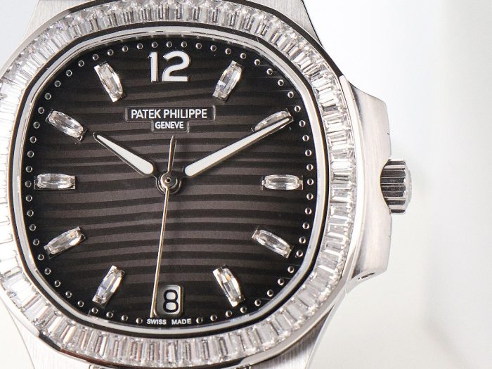 Replica Patek Philippe Nautilus 7014-1G-001 GR Factory Charcoal grey dial - Image 5