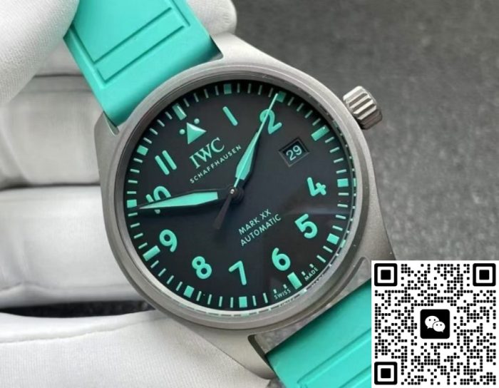 Replica IWC Pilot IW328210 M+ factory Green strap - Image 4