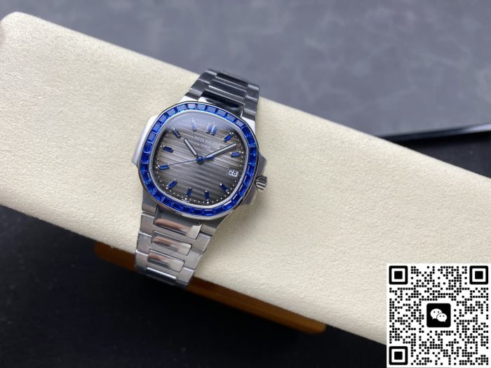 Replica Patek Philippe Nautilus 5711 GR Factory Transparent case back - Image 6