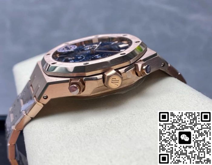 Replica Audemars Piguet Royal Oak 26240OR.OO.1320OR.05 APS Factory Night blue dial - Image 5