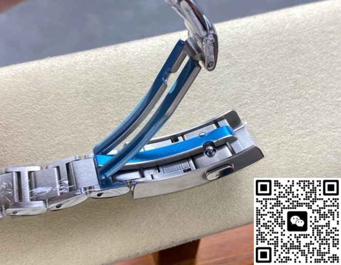 Replica Longines HydroConquest L3.790.4.66.6 GR Factory Stainless steel strap - Image 8