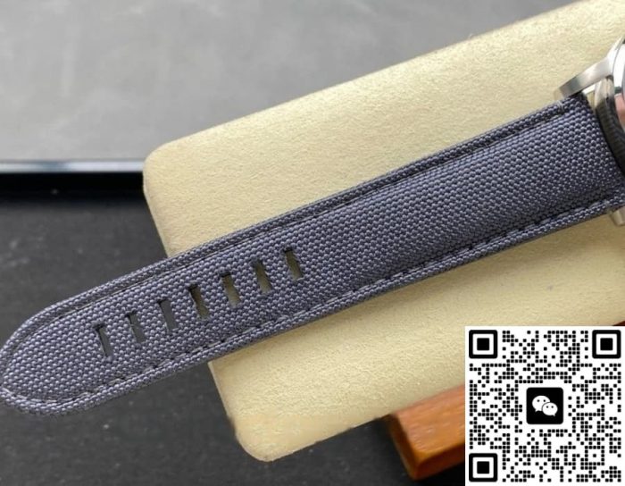 Replica Audemars Piguet CODE 11.59 26393ST.OO.A348KB.01 OMF Factory Blue strap - Image 8