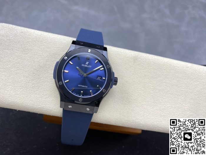 Replica Hublot Classic Fusion 542.CM.7170.RX JJZ Factory Rubber strap - Image 12