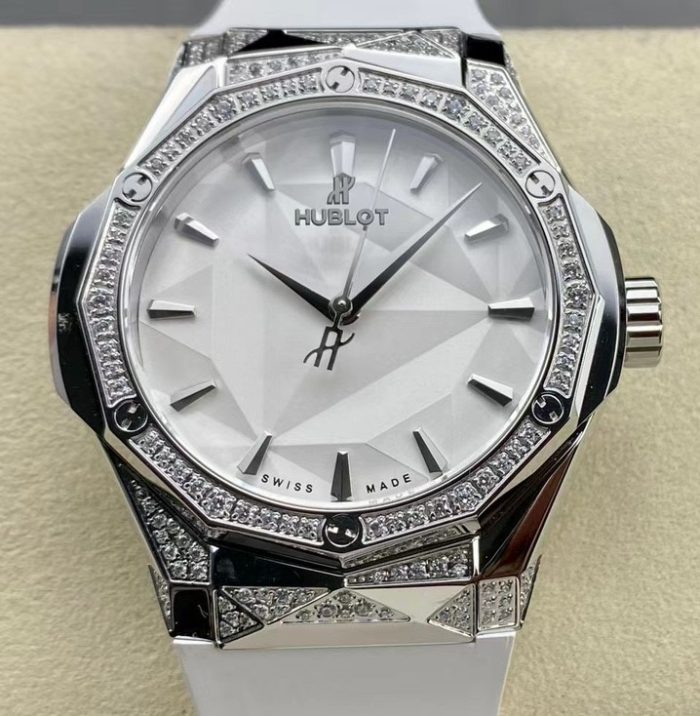 Replica Hublot Classic Fusion 550.NS.2200.RW.1804.ORL20 HB Factory Rubber Strap - Image 1