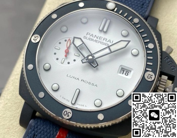 Replica Panerai Submersible PAM01543 VS Factory Fabric strap - Image 3