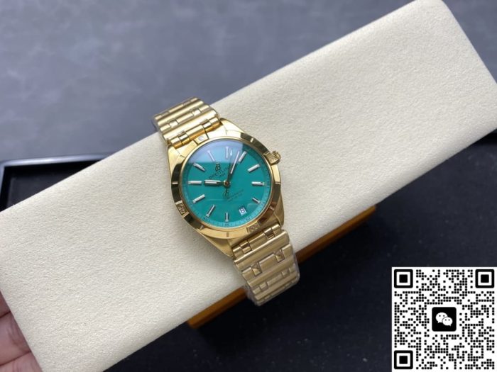 Replica Breitling Chronomat K103801A1L1K1 BLS Factory Mint green dial - Image 5