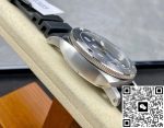 Replica Panerai Submersible PAM01323 VS Factory Luminous hour markers - Image 4