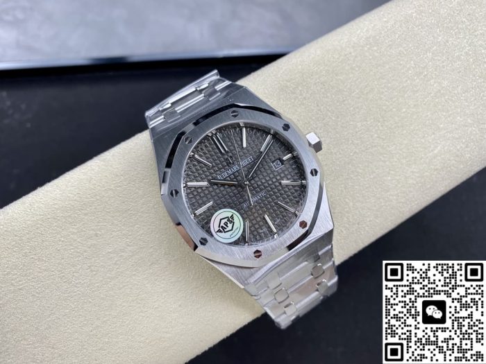 Replica Audemars Piguet Royal Oak 15400ST.OO.1220ST.04 APS Factory Grey Dial - Image 6