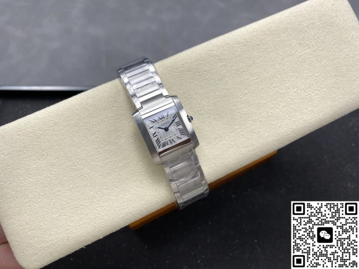 Replica Cartier Tank WSTA0065 8848 Factory Roman numerals - Image 4