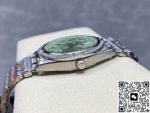 Replica Breitling Chronomat A10380591L1A1 BLS Factory Green Dial - Image 18