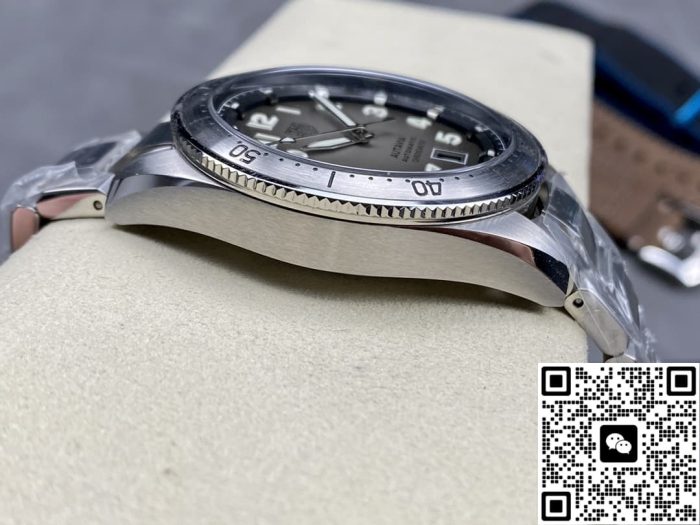Replica TAG HEUER AUTAVIA WBE5114.EB0173 Black Dial - Image 8