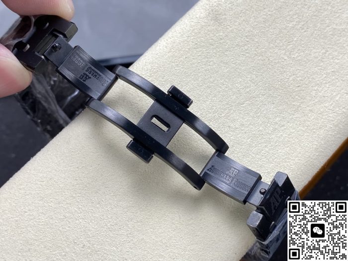 Replica Audemars Piguet Royal Oak 26591CE.OO.D002CA.02 TW Factory Folding clasp - Image 11