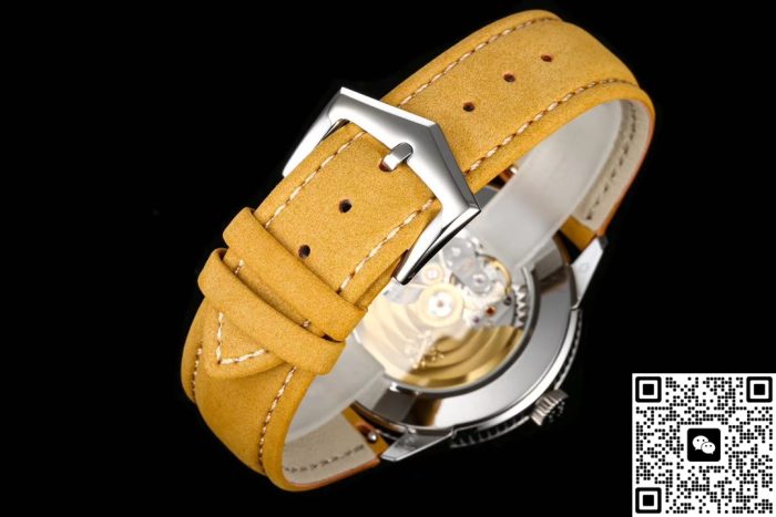 Replica Patek Philippe Calatrava 5226G-001 GR Factory Date display - Image 9
