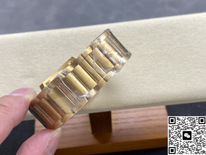 Replica Cartier Tank WJTA0040 8848 Factory Diamond case - Image 9