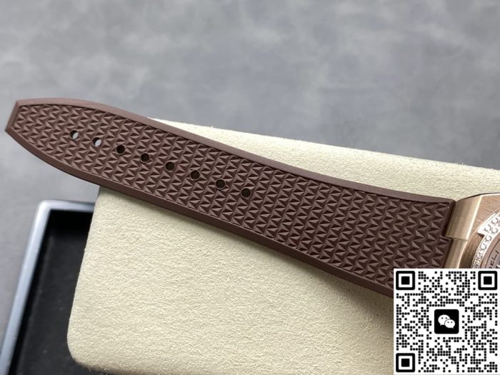 Replica Vacheron Constantin Overseas 4000V-B921 GR Factory Brown rubber - Image 10
