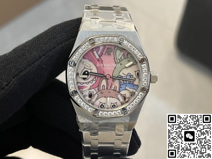 Replica Audemars Piguet Royal Oak Labubu collaboration OMF Factory diamond - Image 3