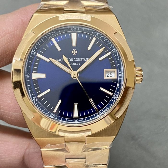 Replica Vacheron Constantin Overseas 4500V-210R-B705 PPF Factory Date display - Image 1