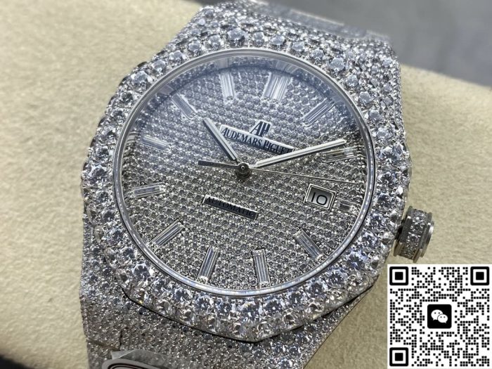 Replica Audemars Piguet Royal Oak 15400ST.012 AMG Factory Diamond strap - Image 4