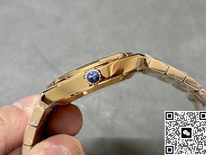 Replica Vacheron Constantin Overseas 4500V-210R-B705 PPF Factory Date display - Image 8