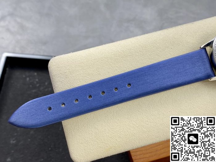 Replica Patek Philippe CALATRAVA 4897G-001 Dark Blue dial - Image 10
