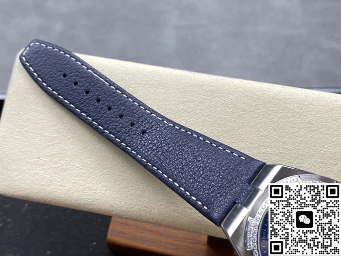 Replica Vacheron Constantin Overseas 4000V-B914 GR Factory Blue dial - Image 10