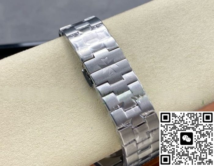 Replica Vacheron Constantin Overseas 7920V-210A-B546 GR Factory Sapphire crystal - Image 7