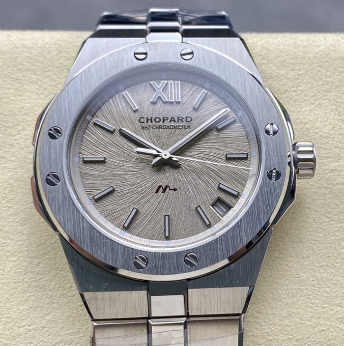 Replica Chopard Snow Mountain Pride 298600-3005 GH Factory Electroplating gray - Image 1