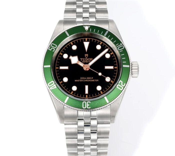 Replica Tudor Black Bay M79230G-0001 Matte green bezel - Image 1