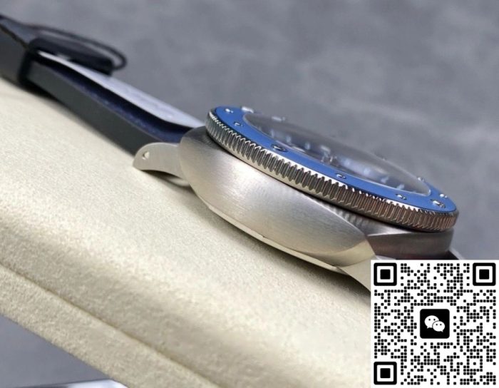 Replica Panerai Submersible PAM01507 VS Factory Titanium case - Image 6