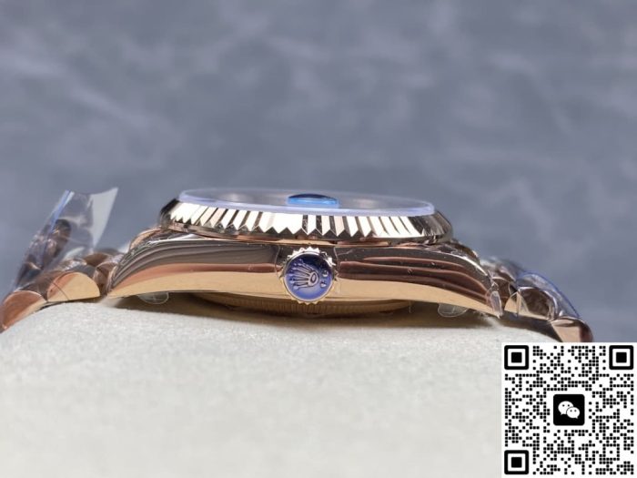 Replica Rolex Day-Date m128235-0086 8+ Factory Blue Dial - Image 7