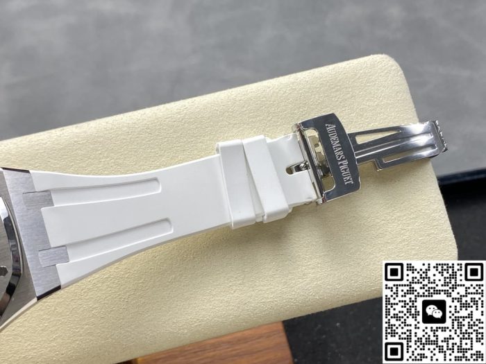 Replica Audemars Piguet Royal Oak 15500ST APS Factory White strap - Image 8