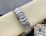 Replica Vacheron Constantin Overseas 7920V-210A-B333 GR Factory Silver dial - Image 17