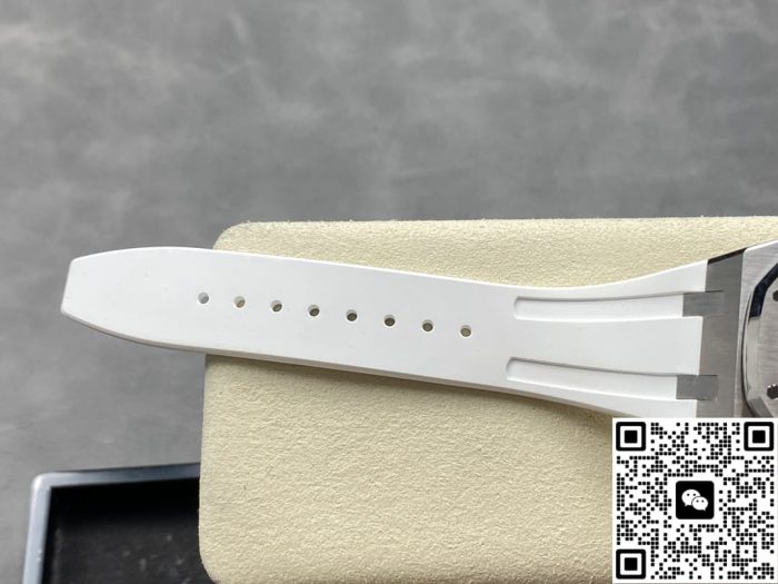 Replica Audemars Piguet Royal Oak 15500ST APS Factory White strap - Image 9