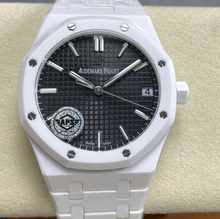 Replica Audemars Piguet Royal Oak 15500 APS Factory Black Dial - Image 1