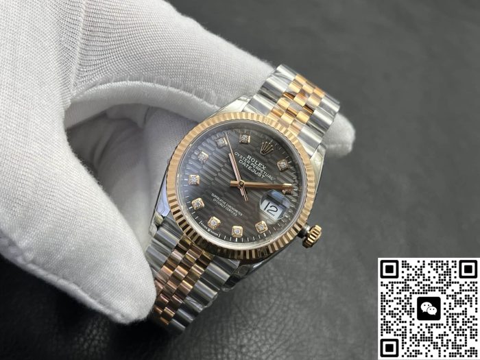 Replica Rolex Datejust m126231-0041 VS Factory Date display - Image 6