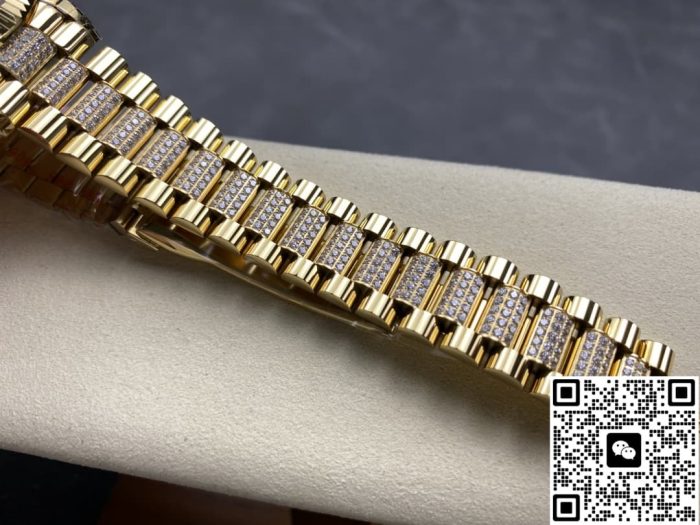 Replica Rolex Day-Date m128238-0026 8+ Factory Outer bezel triangular grooves - Image 9