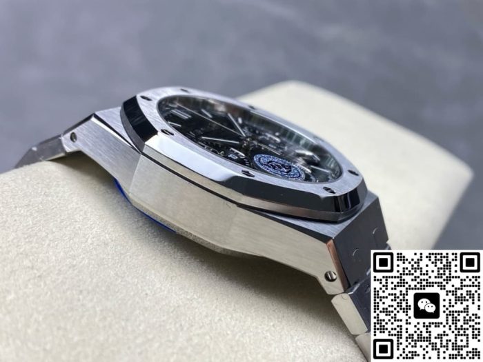 Replica Audemars Piguet Royal Oak 26240ST.OO.1320ST.06 APS Factory Black Dial - Image 5