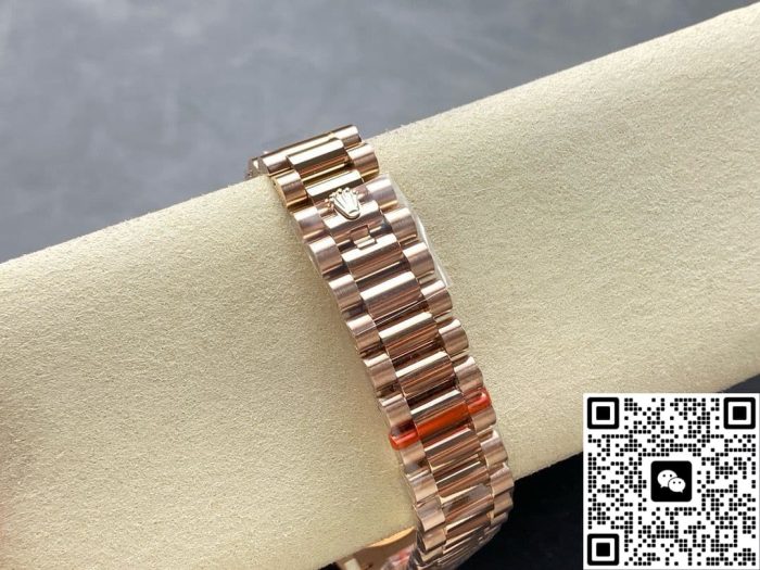 Replica Rolex Day-Date m128235-0039 8+ Factory Week display - Image 9