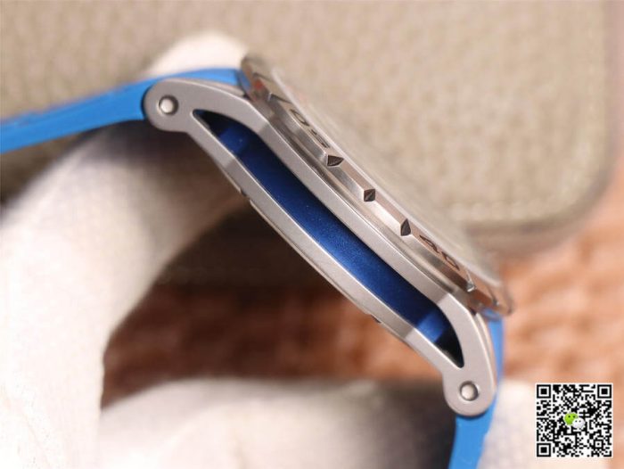 Replica Roger Dubuis Excalibur Spidr RDDBEX0479 JB Factory Blue Strap - Image 7