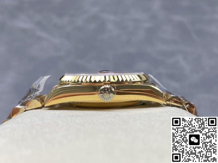 Replica Rolex Day-Date m128238-0124 8+ Factory Mother of Pearl - Image 7