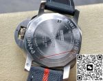Replica Panerai Submersible PAM01579 VS Factory Rubber strap - Image 7