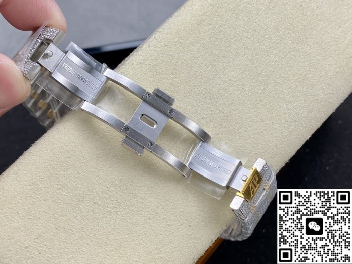 Replica Audemars Piguet Royal Oak 15400OR.024 AMG Factory Black bezel - Image 9