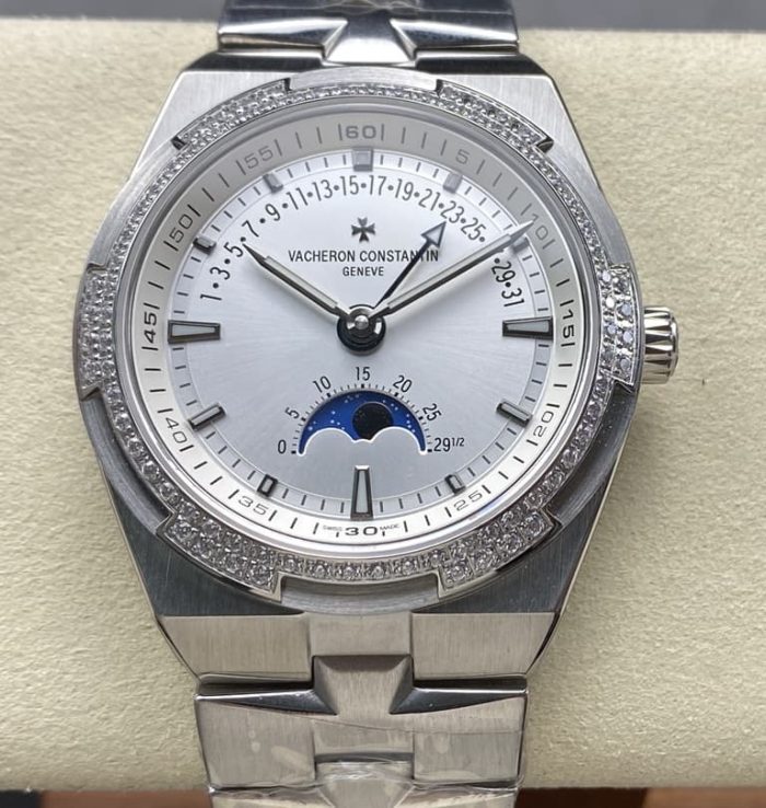 Replica Vacheron Constantin Overseas 4000V-B918 GR Factory diamond-set bezel - Image 1